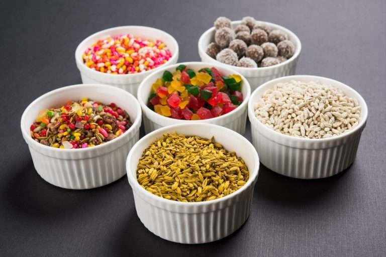 Read more about the article 4 Amazing Benefits of Taking Good Mouth Fresheners after a Meal
